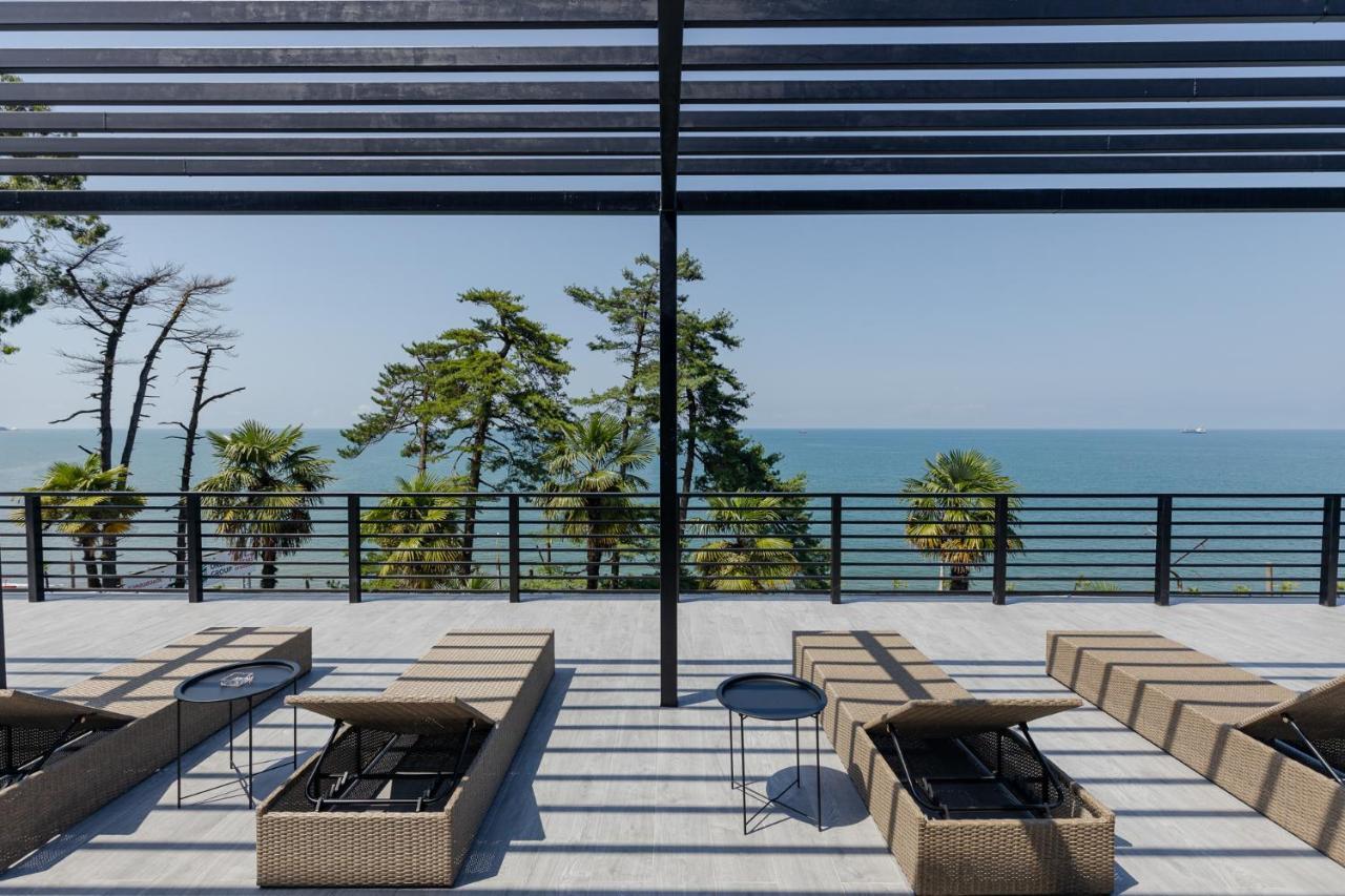 Hotel House At The Sea Batumi Zewnętrze zdjęcie